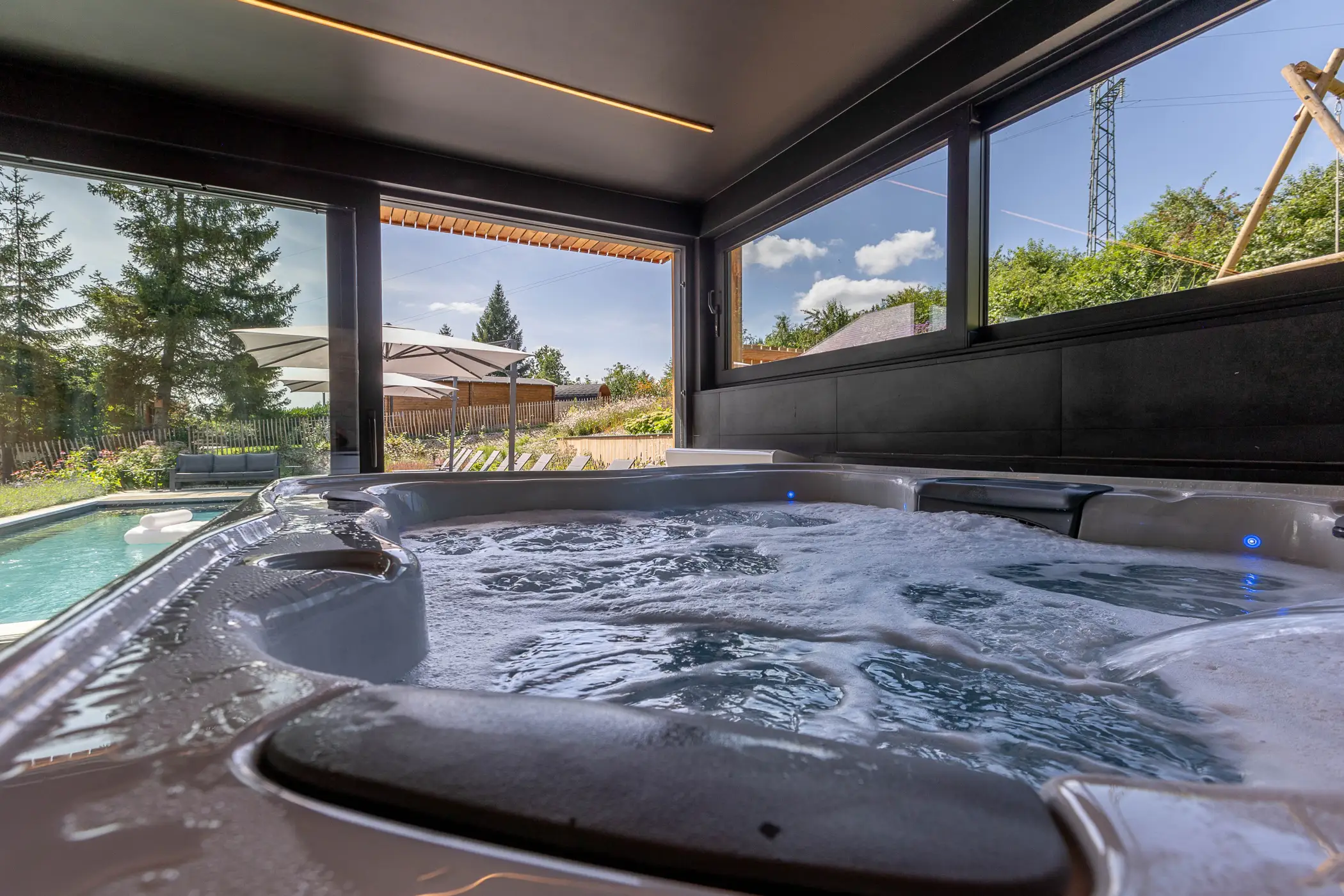 Cottage for 10 people in Tenneville Villa Wood